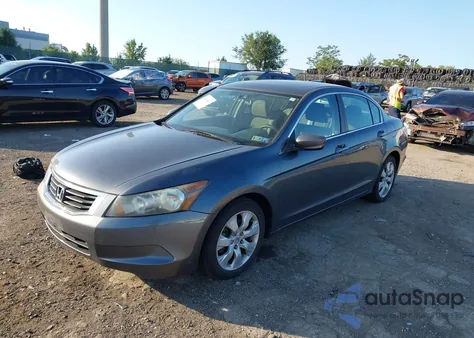 2010 Honda Accord 2.4 Ex z USA, uszkodzony, nr VIN 1HGCP2F74AA002016
